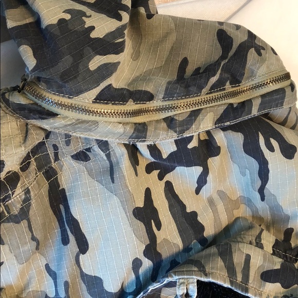 LIKE NEW Silver Jean Camo Bomber Jacket - Picture 9 of 9